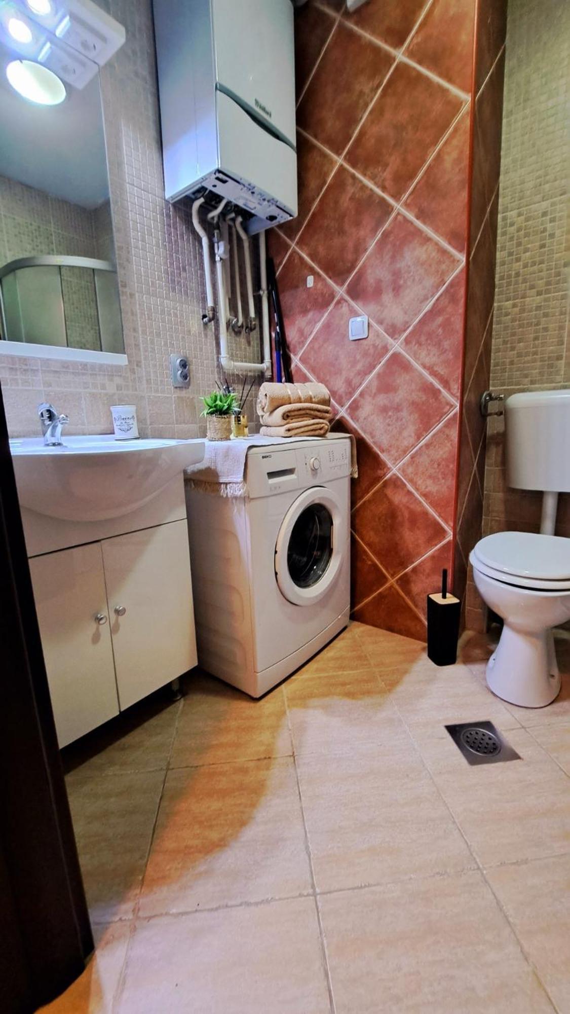 Lera Apartment-Free Public Parking Nearby Загреб Екстериор снимка