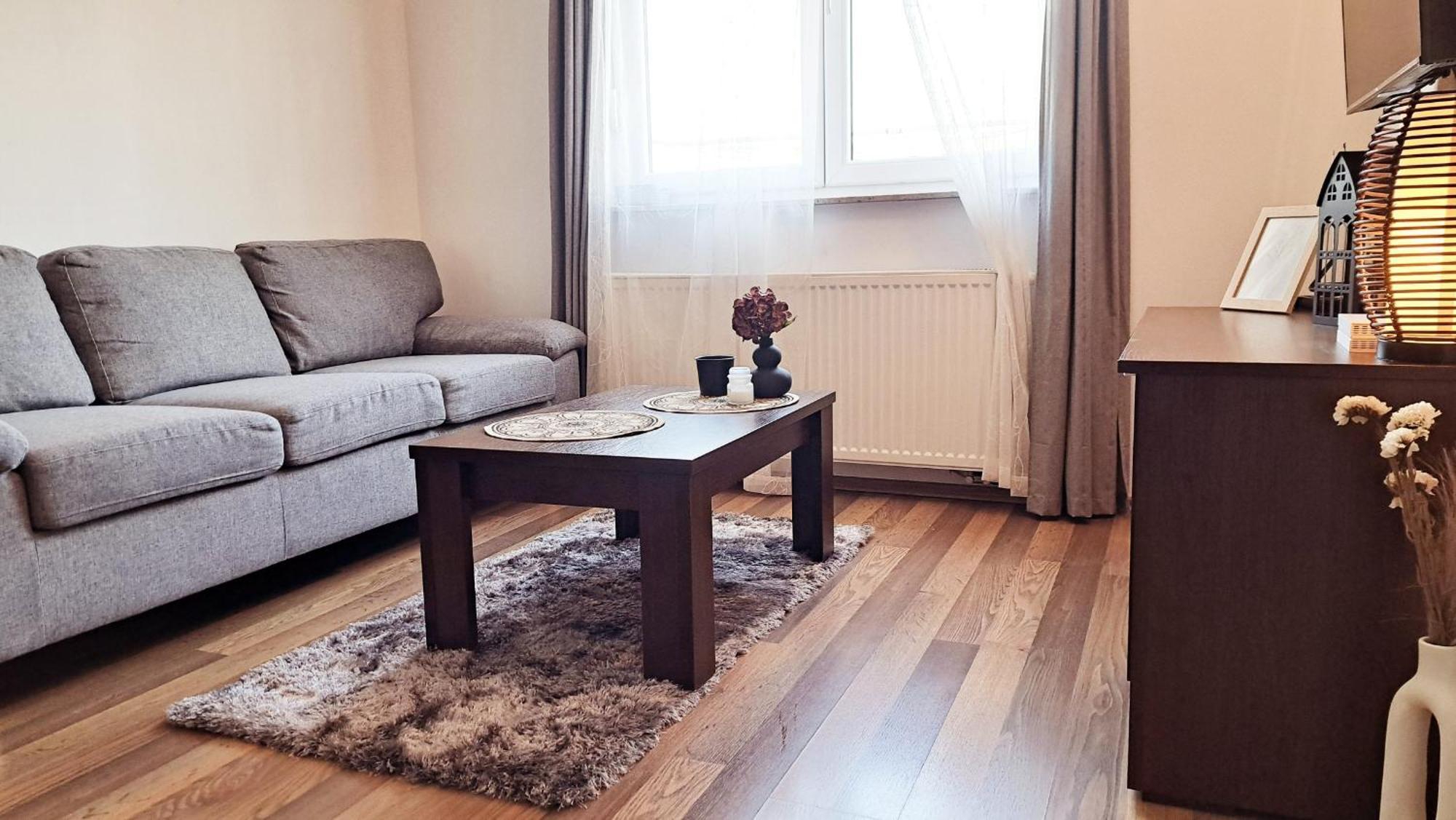 Lera Apartment-Free Public Parking Nearby Загреб Екстериор снимка